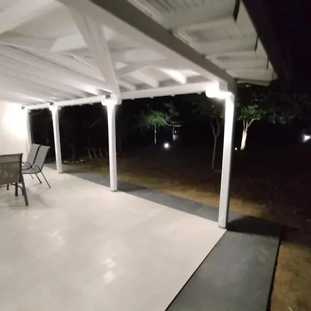 Villa Olivegrove