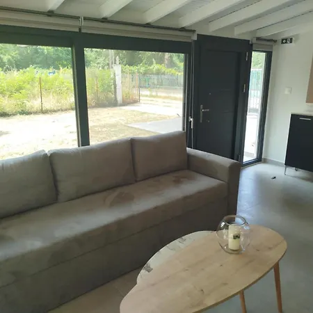 Vila Olivegrove Olympiada